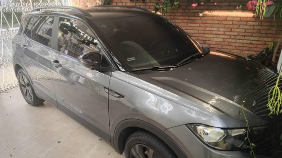 VOLKSWAGEN T-CROSS 1.0 200 TSI TOTAL FLEX THE TOWN AUTOMÁTICO VOLKSWAGEN T-CROSS 1.0 200 TSI TOTAL FLEX THE TOWN AUTOMÁTICO